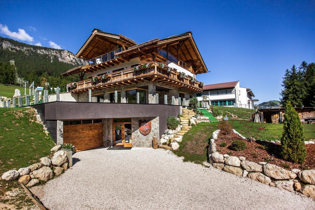 Chalet Stefan - Apartments Ла-Вілла Екстер'єр фото